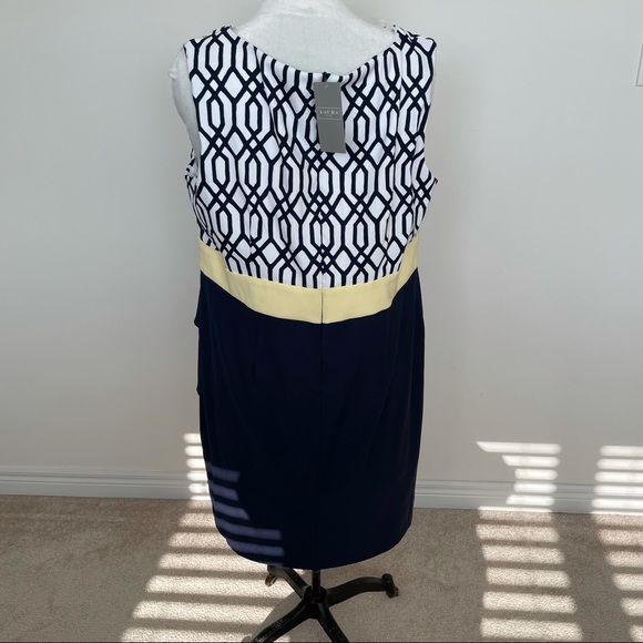 NWT Laura Plus fitted tierd blue and yellow dress - Picture 7 of 9